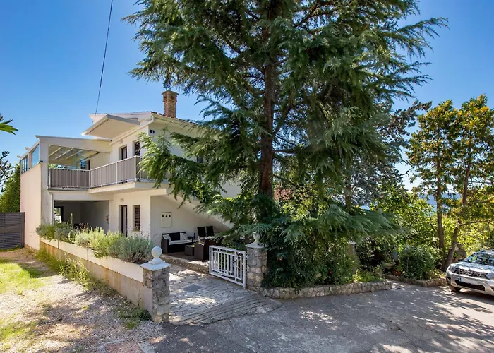Daire House Rose With Private Pool And Garden - Happy *