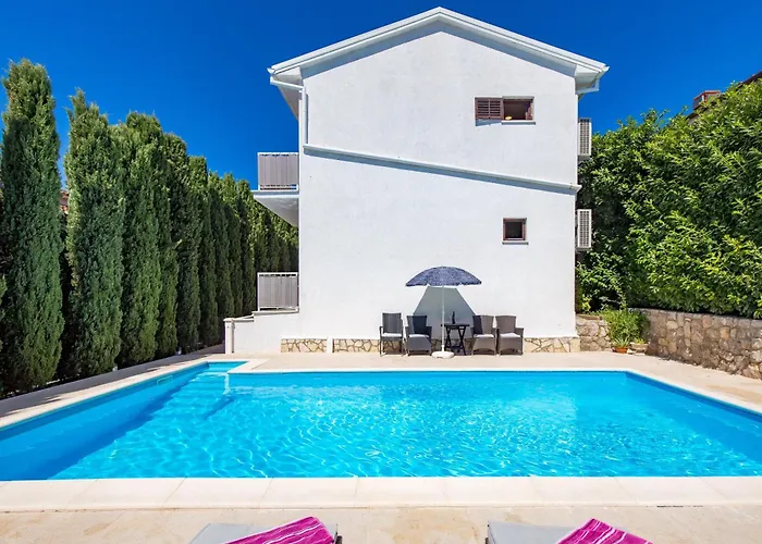 House Rose With Private Pool And Garden - Happy Daire *